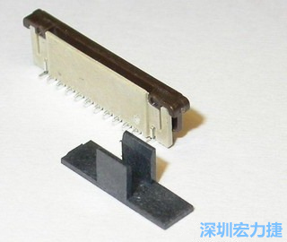 最后變更回塑膠蓋子 (cap)，但改為夾外側(cè)